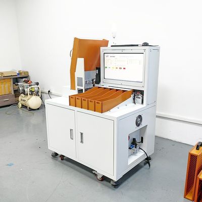 Καλή τιμή XWELL XW-BS05 Αυτόματη Μηχανή Διαλογής Κυλινδρικών Μπαταριών 5CH 2500-3000 τεμ/ώρα για Κυψέλες 18650 21700 32700 σε απευθείας σύνδεση