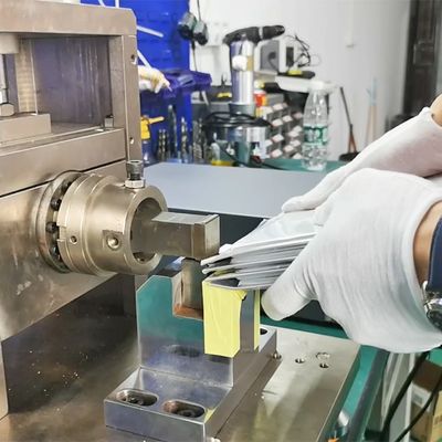 Καλή τιμή Νέος οξυγονοκολλητής 20khz μπαταριών κυττάρων ενεργειακών αυτοκινητικός υπερηχητικός σακουλών με τον έλεγχο PLC σε απευθείας σύνδεση